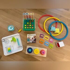 Lovevery Investigator Play Kit (18–20 Months) – Montessori Toddler Toys